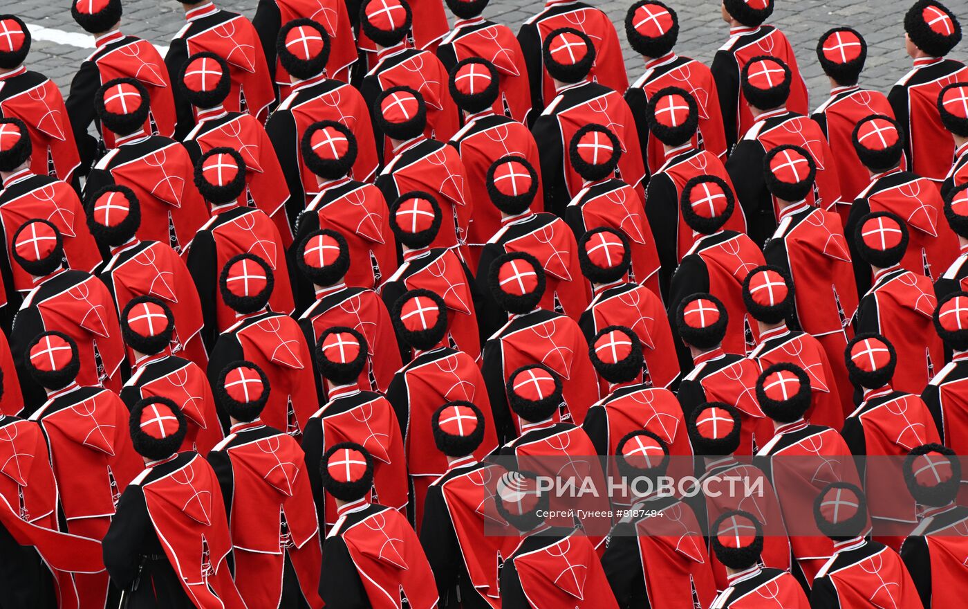Военный парад, посвящённый 77-й годовщине Победы в Великой Отечественной войне