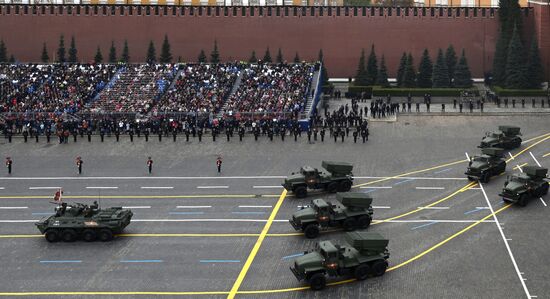 Военный парад, посвящённый 77-й годовщине Победы в Великой Отечественной войне