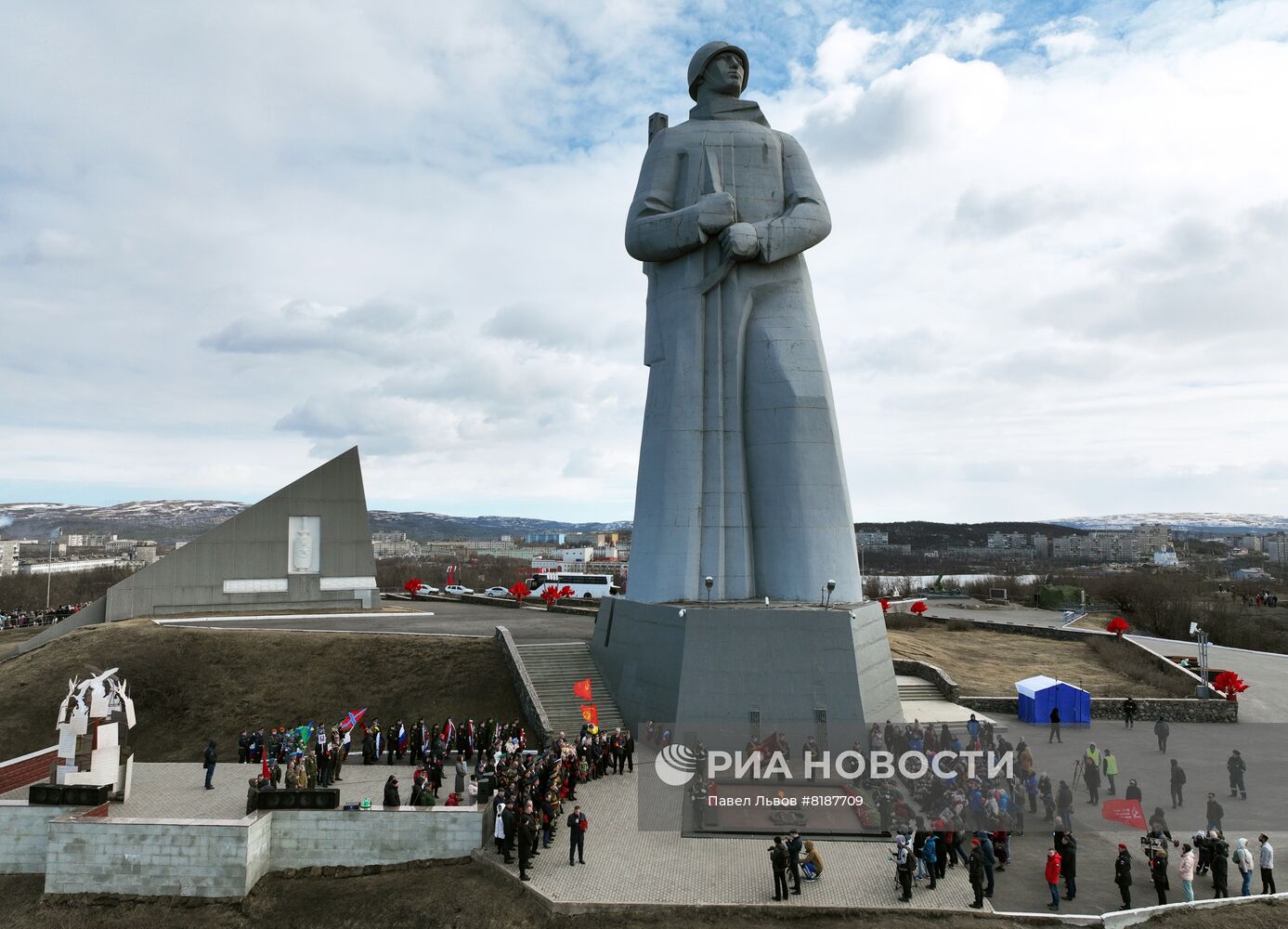 Празднование Дня победы в регионах России