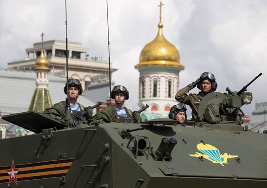Военный парад, посвящённый 77-й годовщине Победы в Великой Отечественной войне