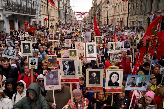 Шествие "Бессмертный полк" в регионах России