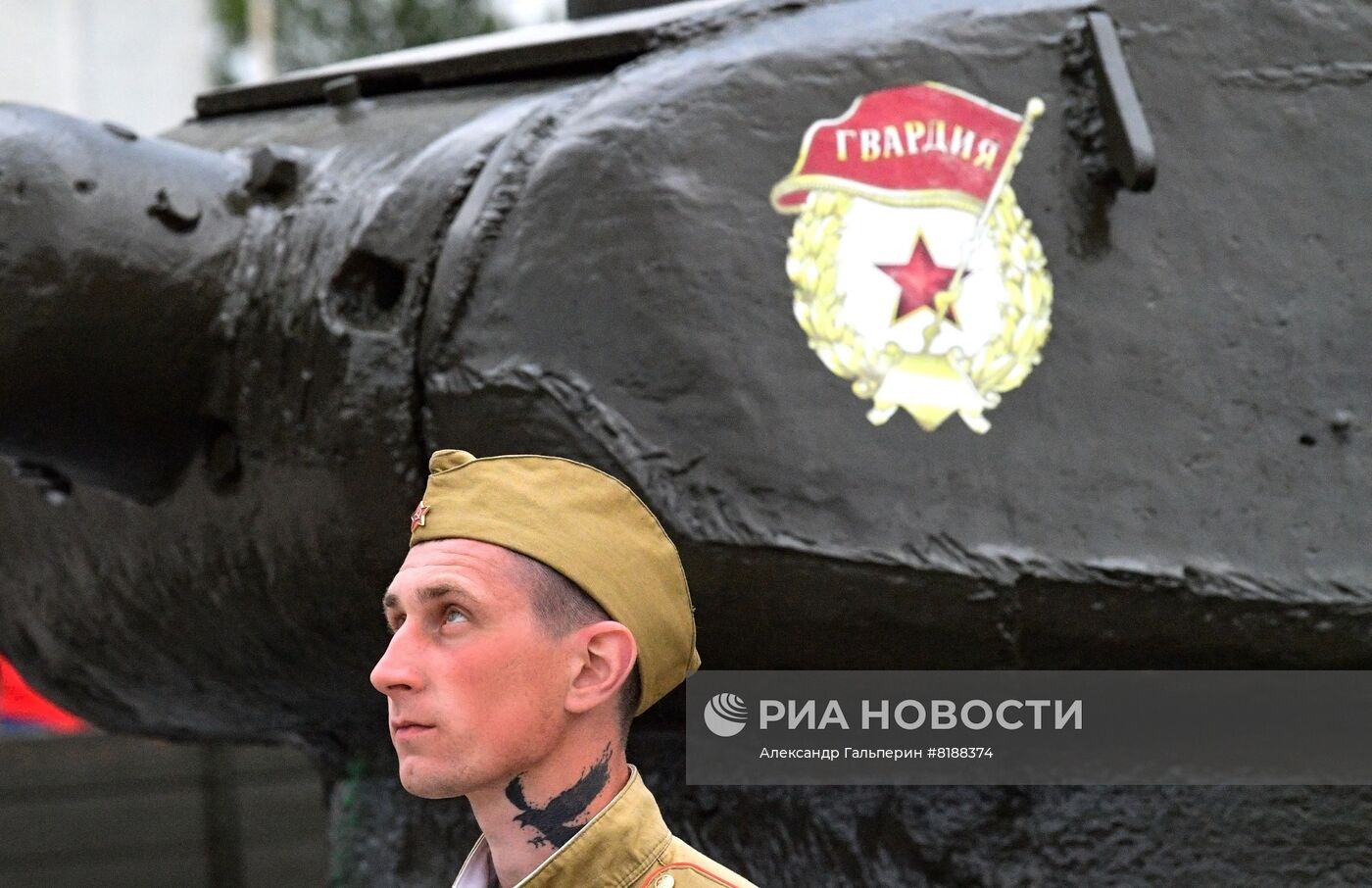 Празднование Дня Победы в Луганске