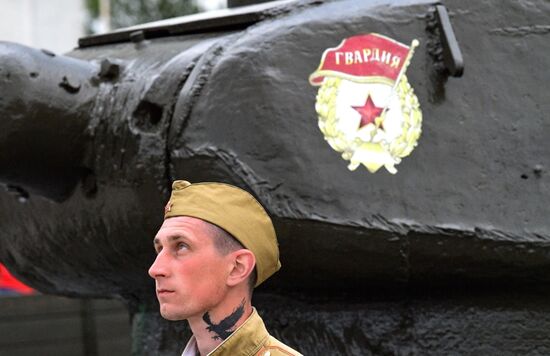 Празднование Дня Победы в Луганске