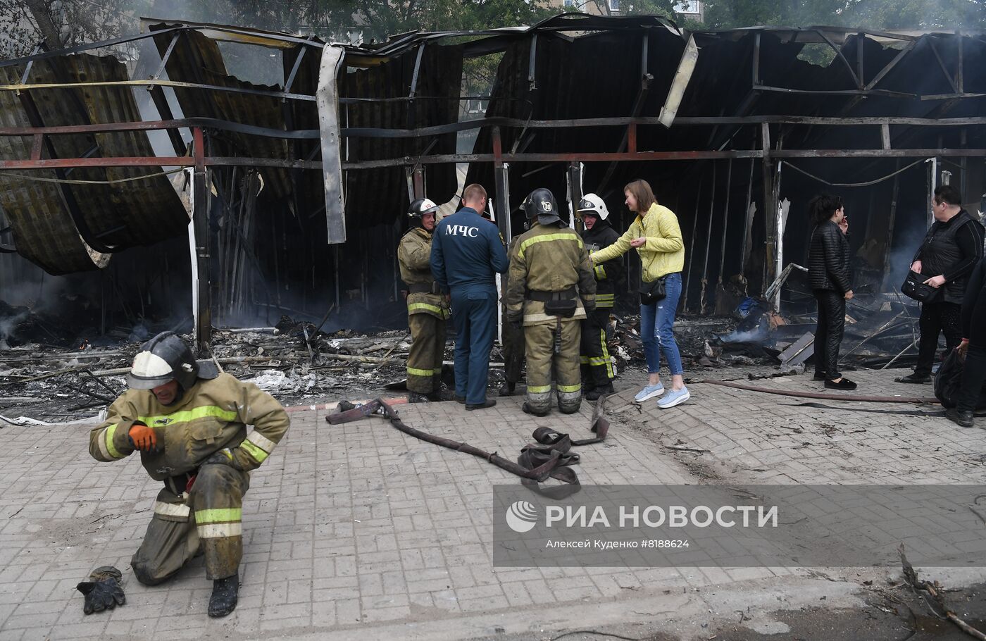 Последствия обстрела в Донецке