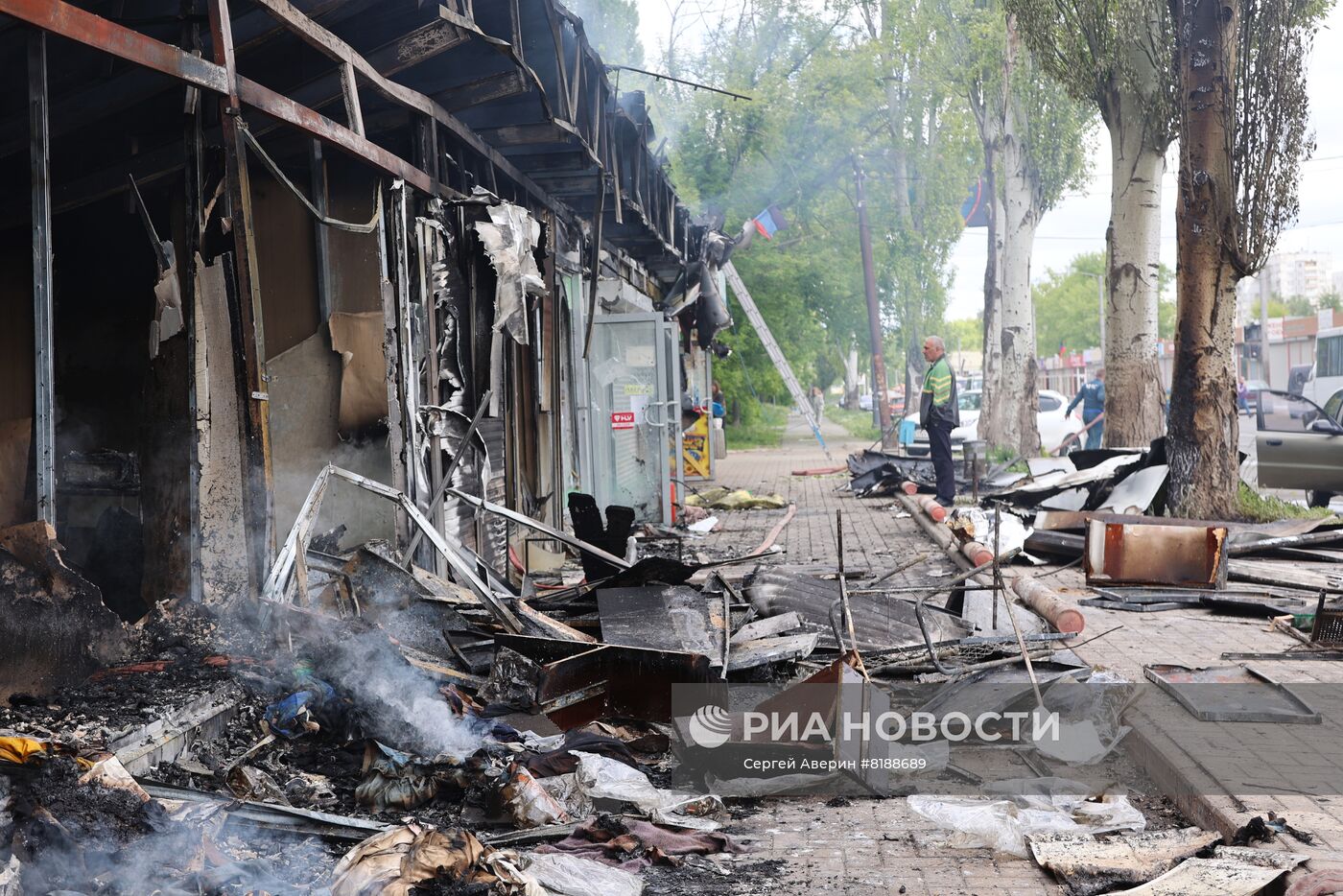 Последствия обстрела в Донецке