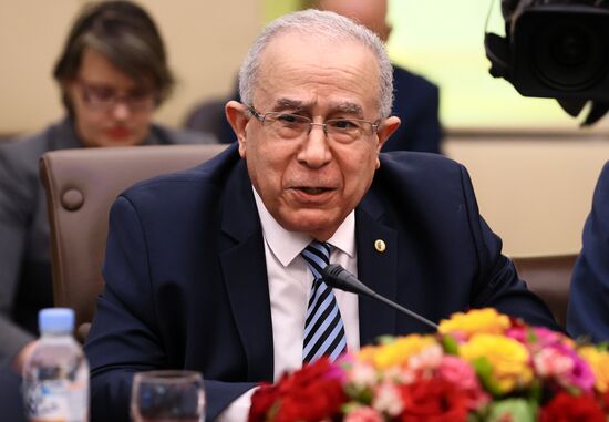 Визит главы МИД РФ С. Лаврова в Алжир