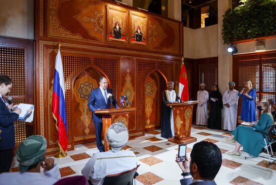 Визит главы МИД РФ С. Лаврова в Оман