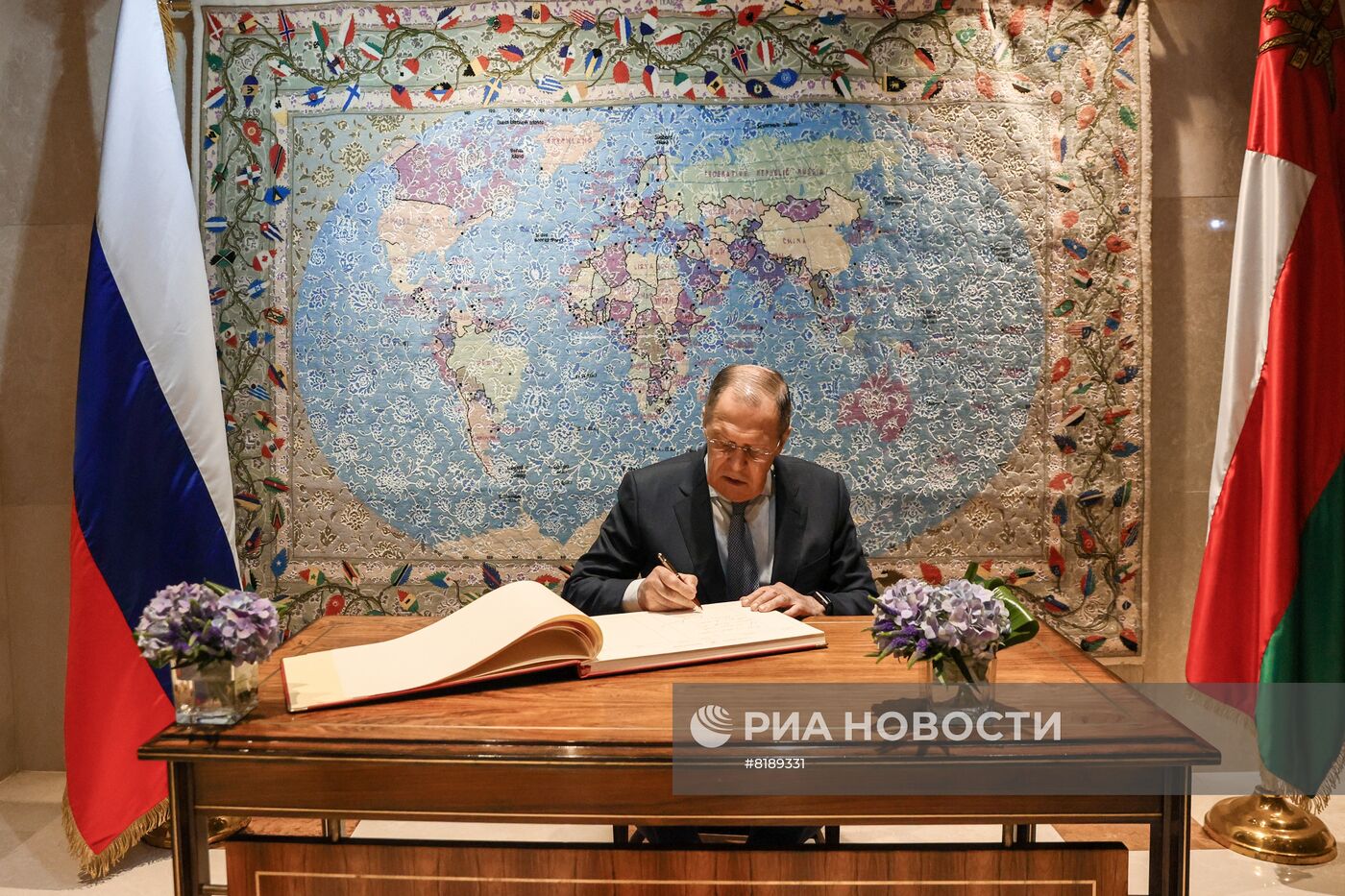 Визит главы МИД РФ С. Лаврова в Оман