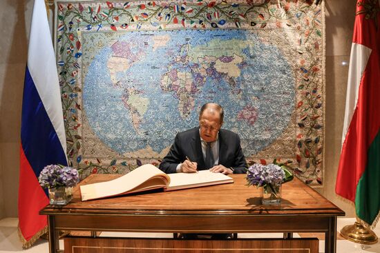 Визит главы МИД РФ С. Лаврова в Оман