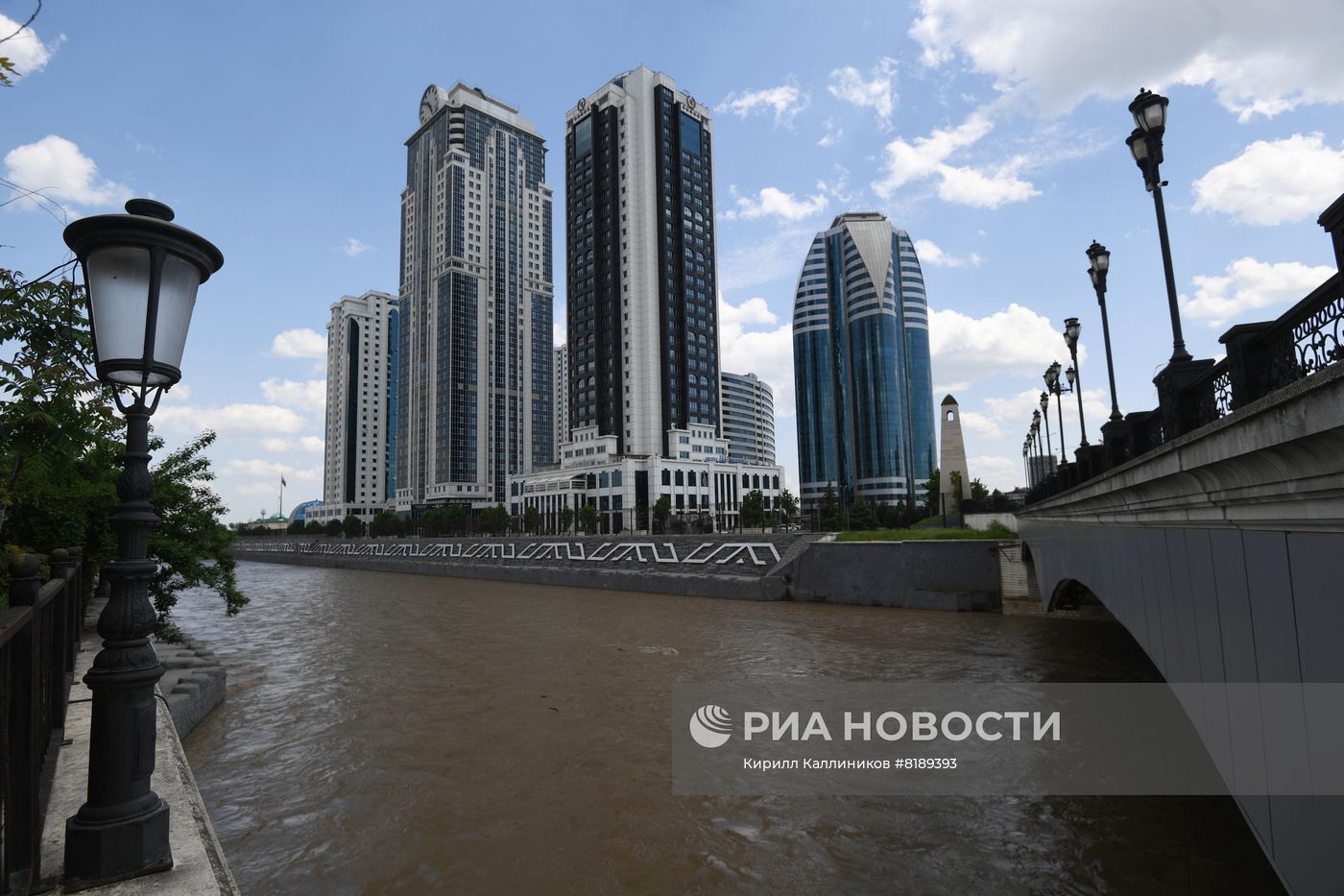 Города России. Грозный
