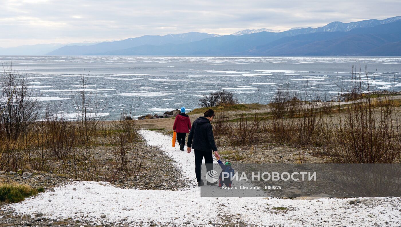 Весна на Байкале