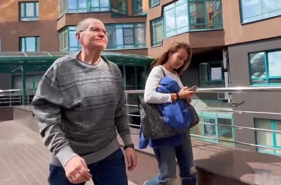 Бывшего министра экономического развития России А. Улюкаева освободили по УДО