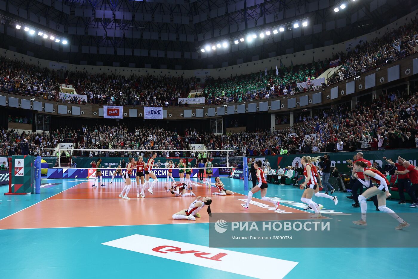 Волейбол. Суперлига. Женщины. Финал. Матч "Локомотив" - "Уралочка-НТМК"