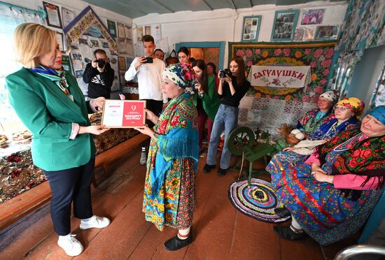 Фольклорный коллектив семейских в Забайкалье