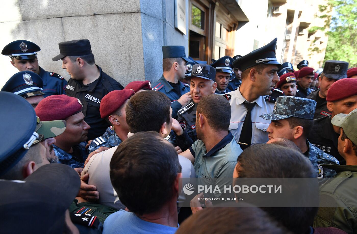 Шествие оппозиции в Ереване