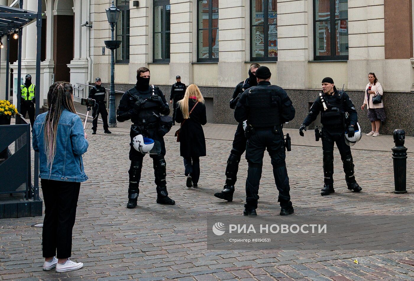 В Риге запретили митинг против сноса памятника Освободителям