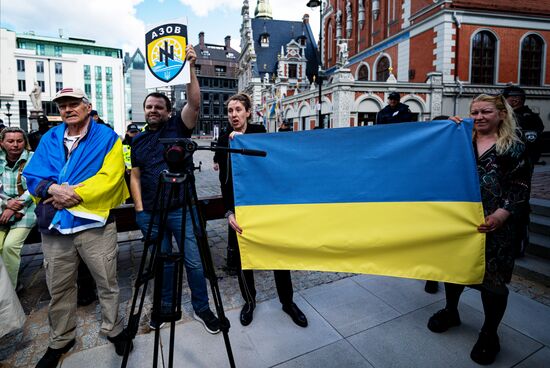 В Риге запретили митинг против сноса памятника Освободителям