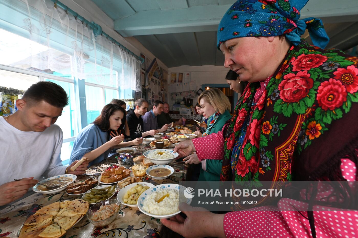 Фольклорный коллектив семейских в Забайкалье