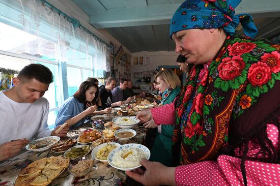 Фольклорный коллектив семейских в Забайкалье