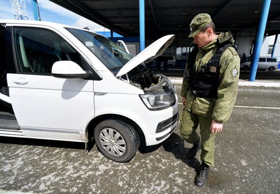 Работа пограничного управления ФСБ РФ на границе с Казахстаном