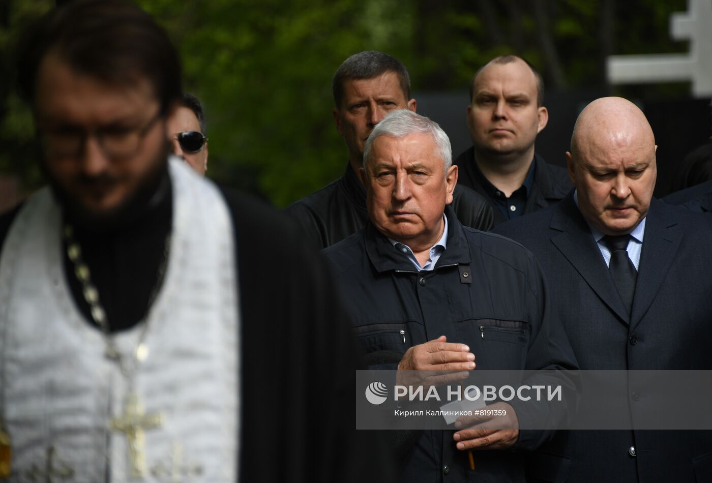 Мероприятия памяти В. Жириновского на Новодевичьем кладбище