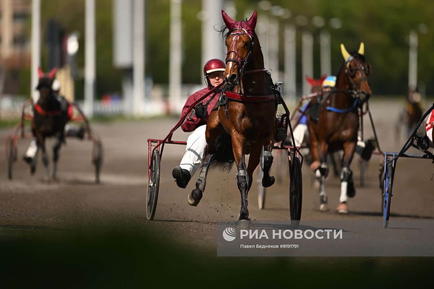 Открытие скакового сезона в Москве