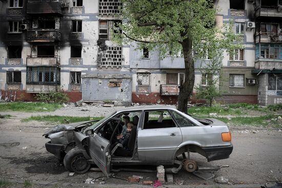 Мирная жизнь в Мариуполе