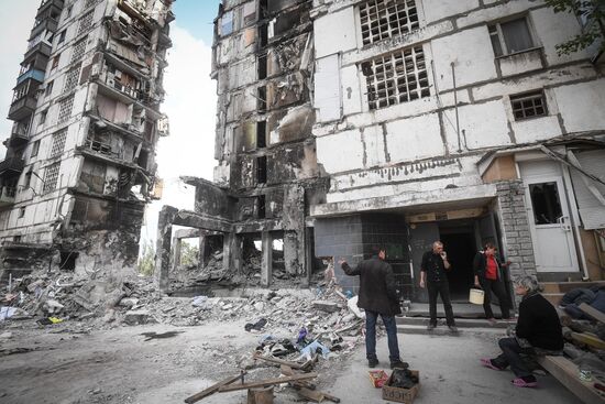 Мирная жизнь в Мариуполе