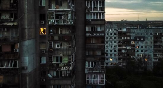 Энергетики Мариуполя восстанавливают электроснабжение городских объектов