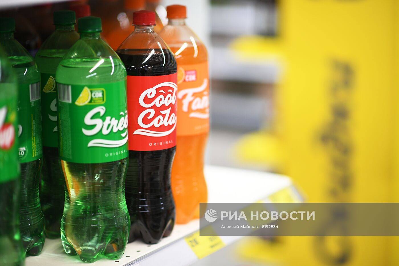 В России появились лимонады CoolCola, Fancy и Street