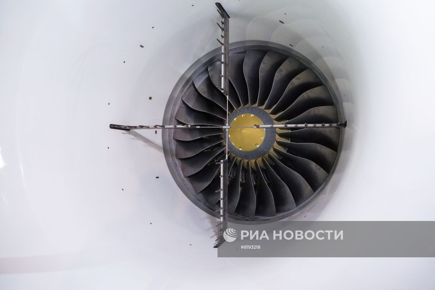 Минпромторг России впервые показал российский авиадвигатель ПД-8