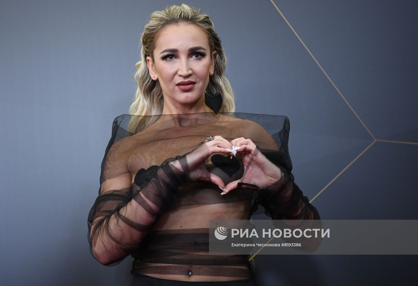 V музыкальная премия "ЖАРА Music Awards"