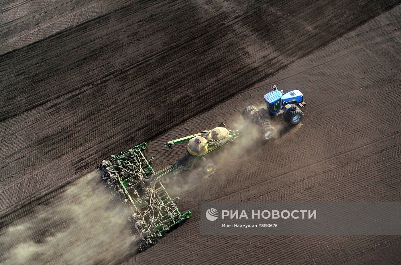 Посевные работы в Красноярском крае