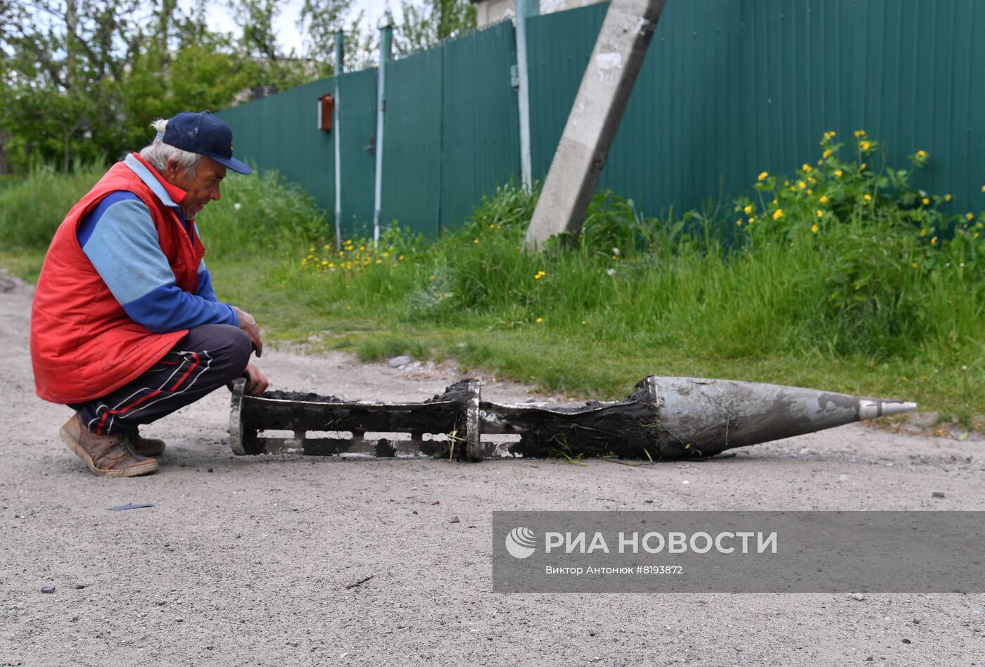 Работа саперов МВД ЛНР на освобожденных территориях в Харьковской области