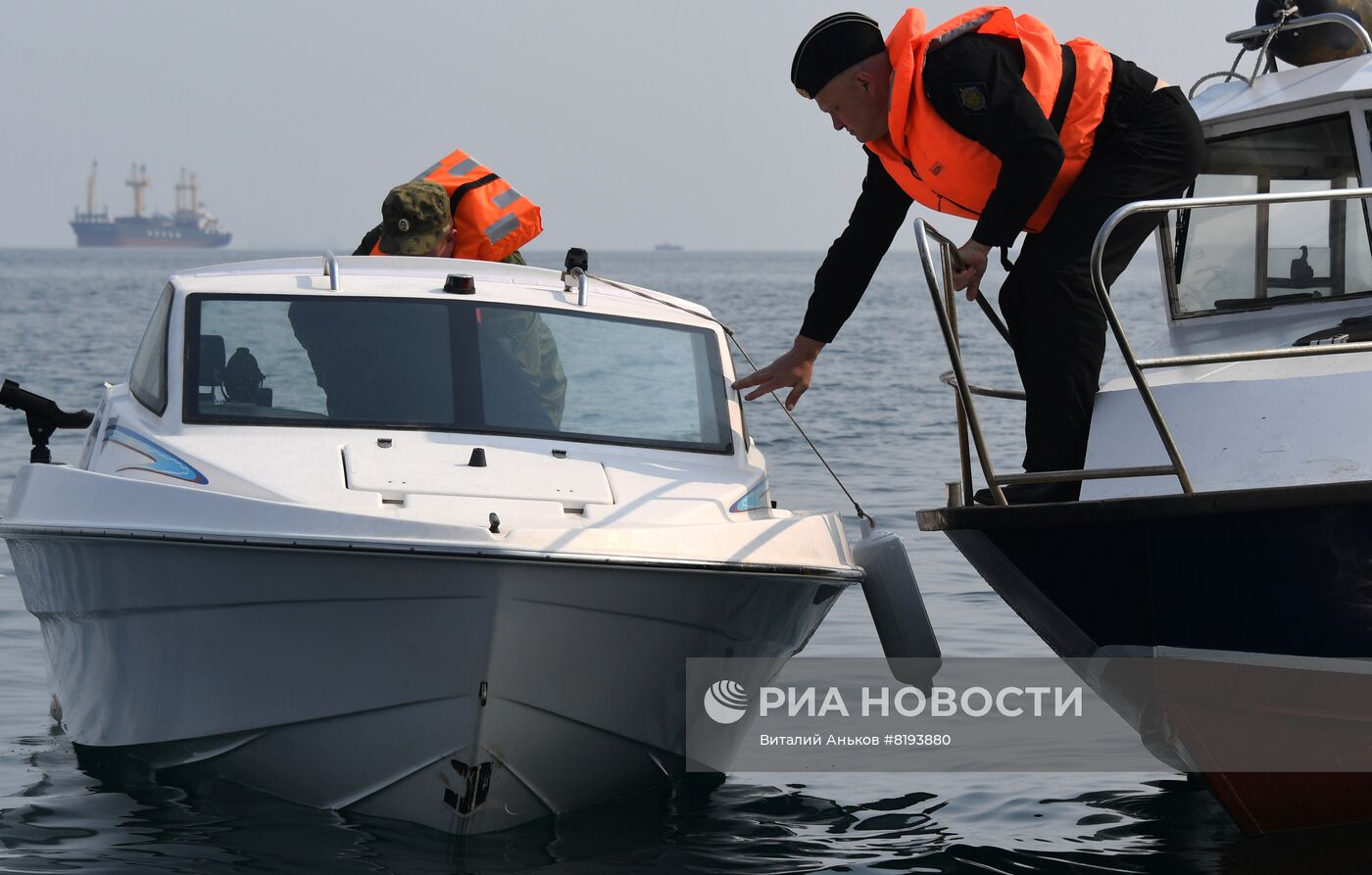 Рейд пограничников по поиску браконьеров в Приморском крае