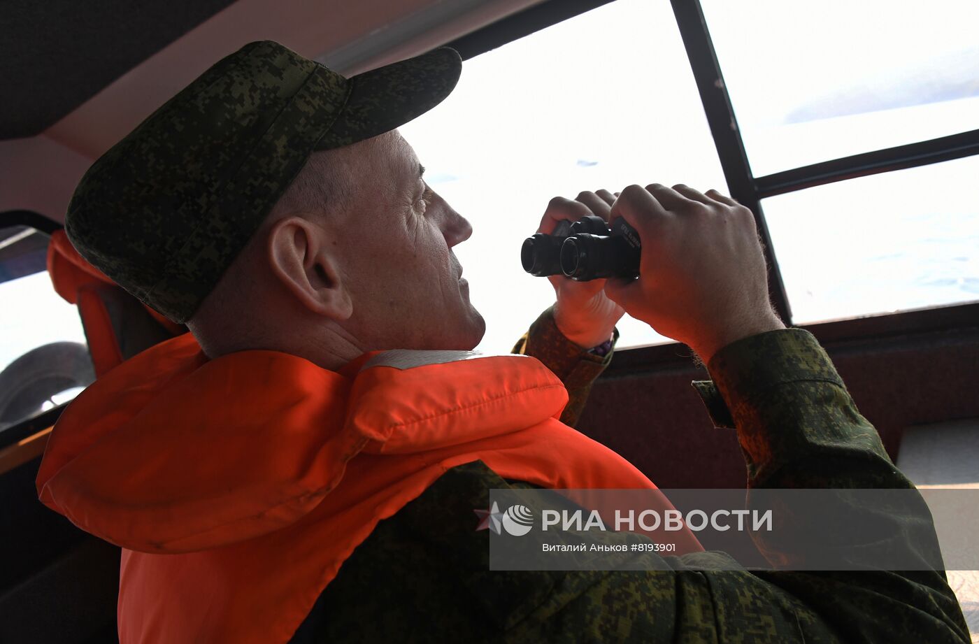 Рейд пограничников по поиску браконьеров в Приморском крае