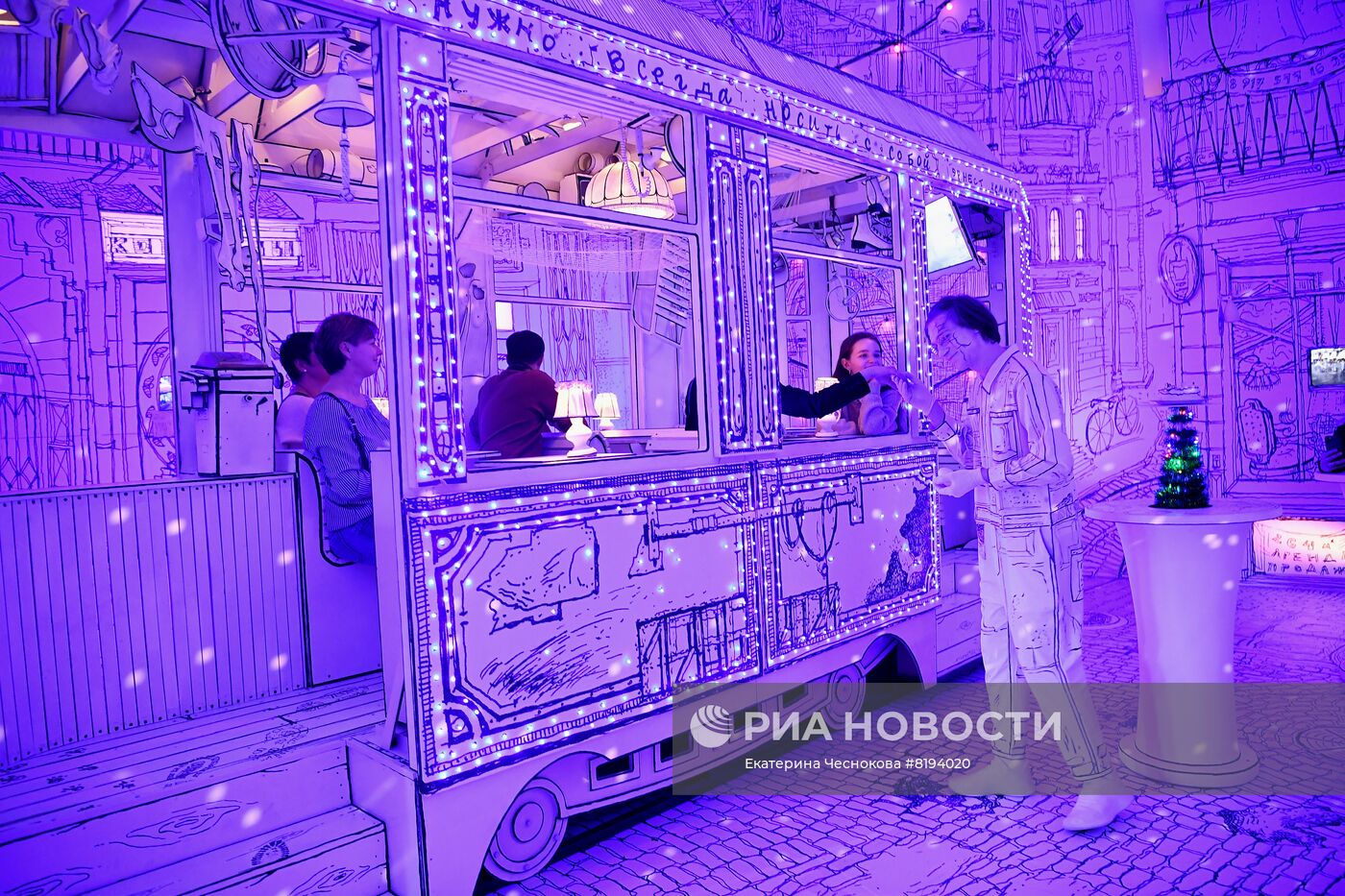 Выставка "ЗЯ! Воздушные замки Славы Полунина"