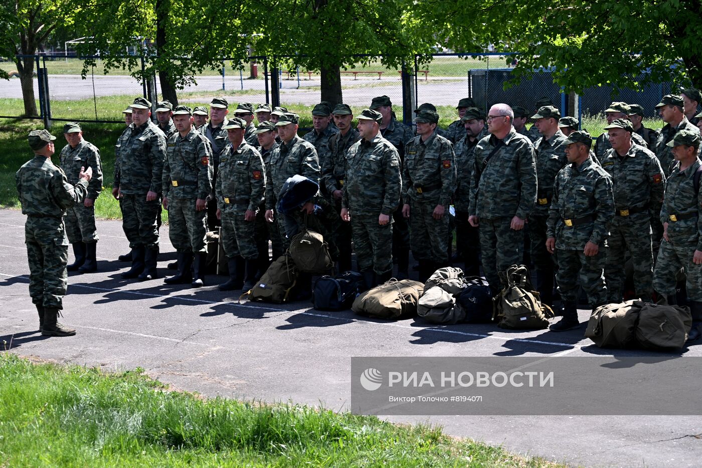 Резервисты прибыли в Брестскую область на сборы территориальных войск Беларуси