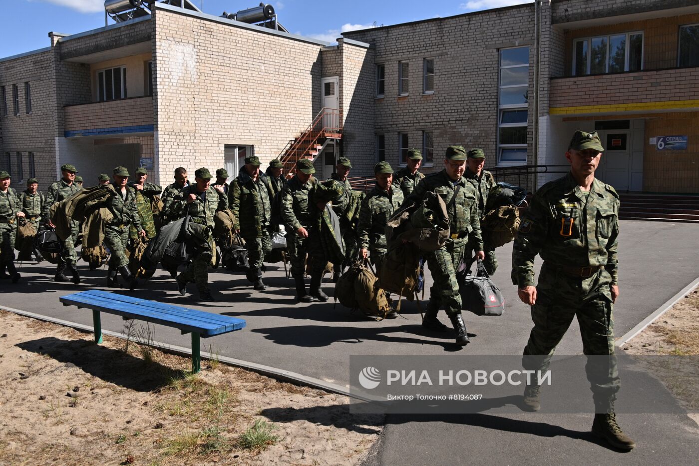 Резервисты прибыли в Брестскую область на сборы территориальных войск Беларуси