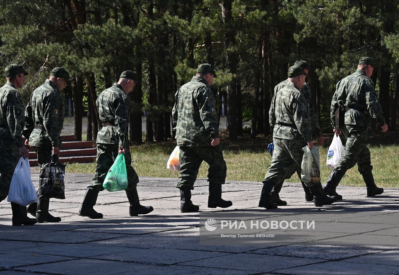 Резервисты прибыли в Брестскую область на сборы территориальных войск Беларуси