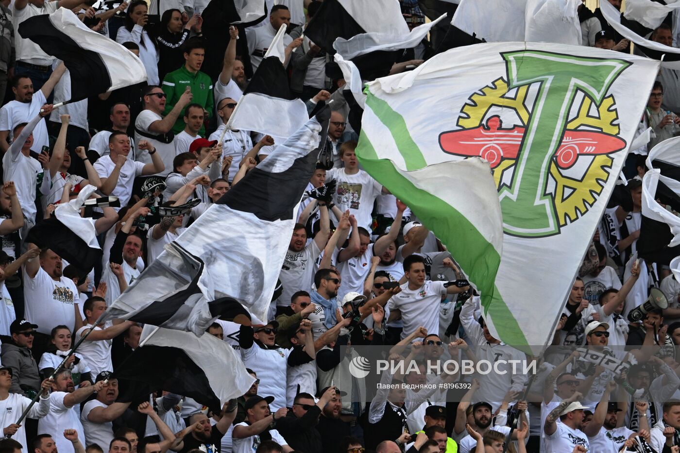 Футбол. ФНЛ. Матч "Торпедо" - "Кубань"