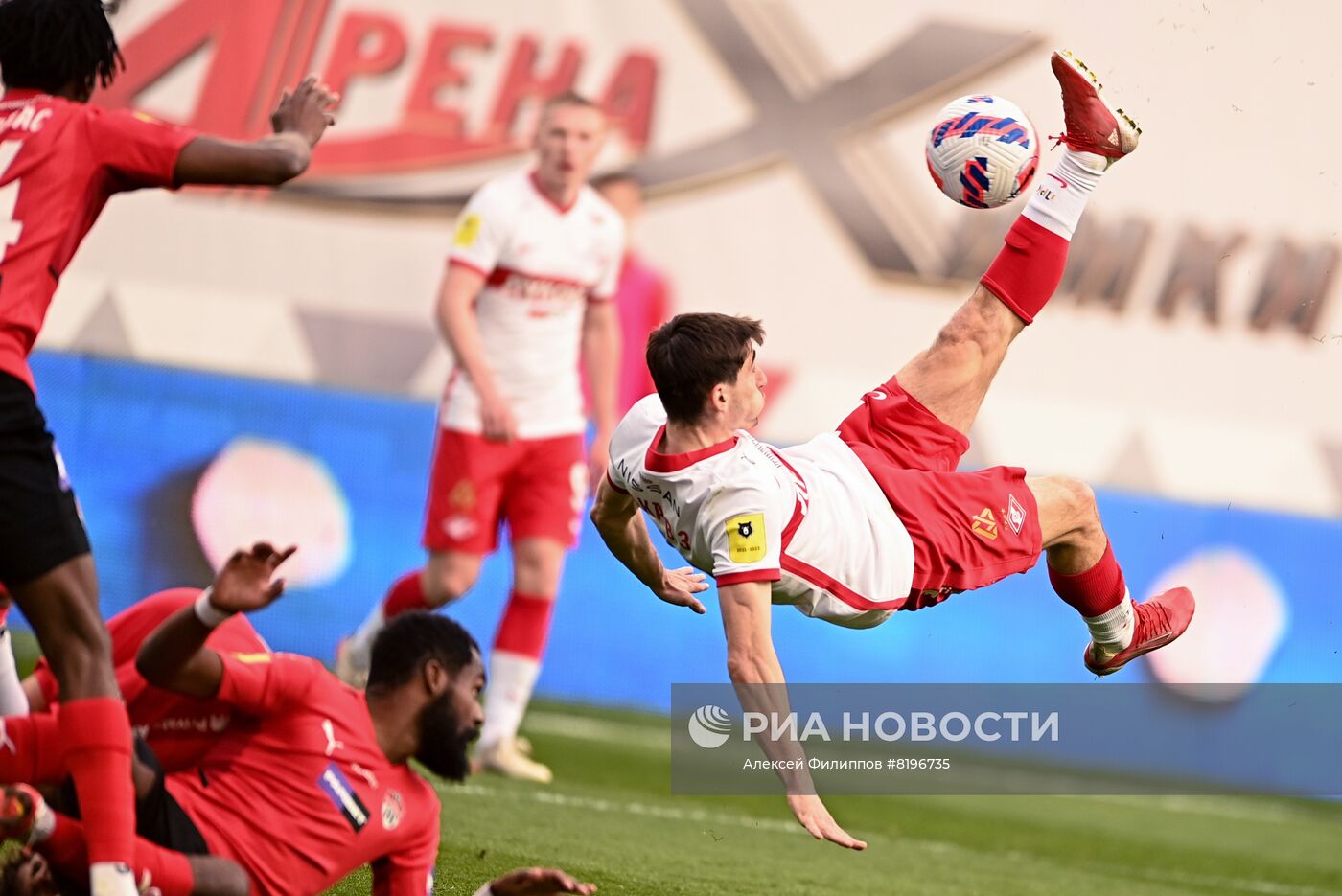 Футбол. РПЛ. Матч "Химки" - "Спартак"