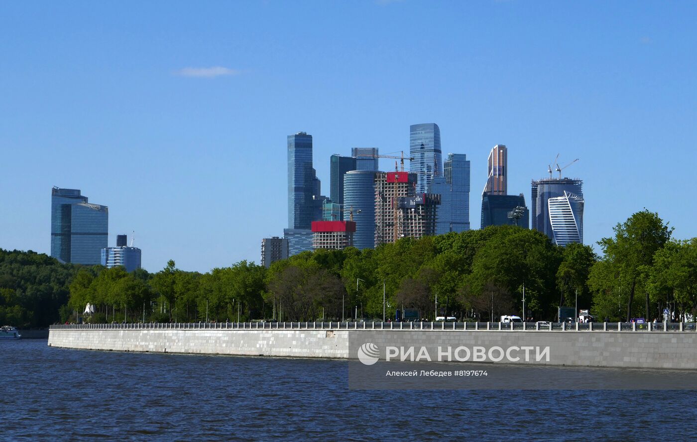 Столица мира. Москва