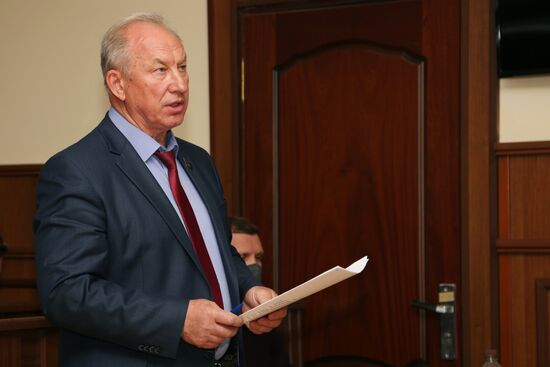 Рассмотрение апелляционной жалобы депутата Госдумы В. Рашкина в Саратове