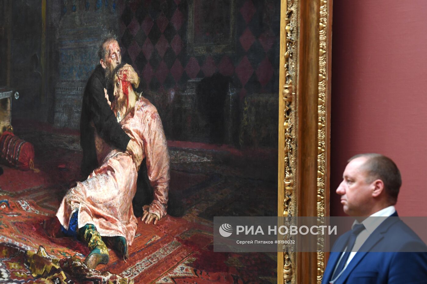 Презентация картины Репина "Иван Грозный и сын его Иван" после реставрации