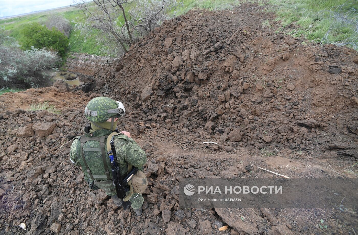 Работы по восстановлению гидротехнических сооружений Северо-Крымского канала