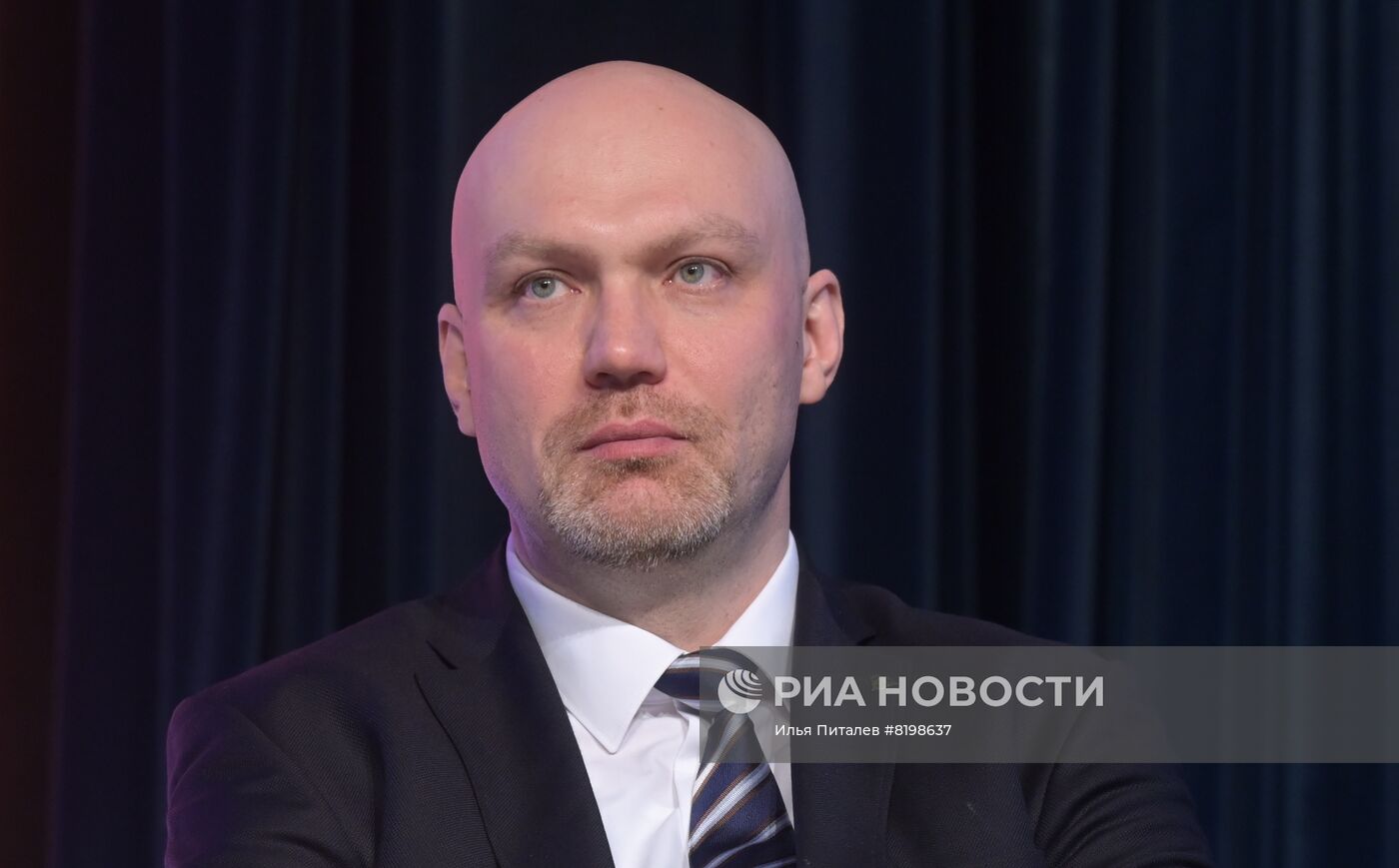 Международный форум "Новые смыслы новой реальности"