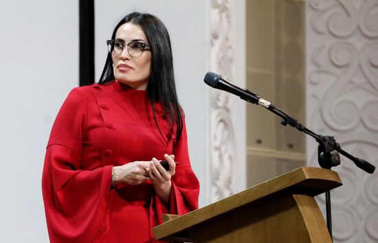 Инаугурация избранного президента Южной Осетии А. Гаглоева