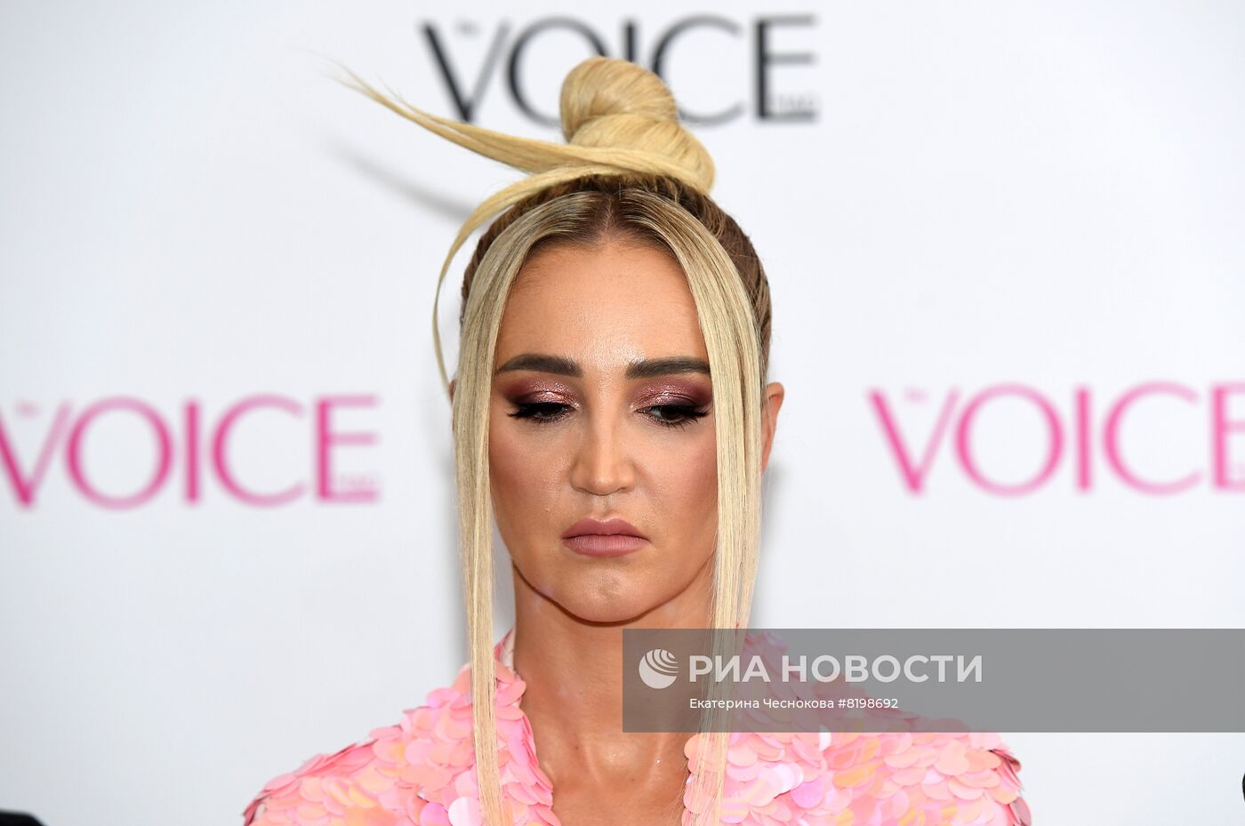 Издание Cosmopolitan будет выходить под новым названием The VOICE Magazine
