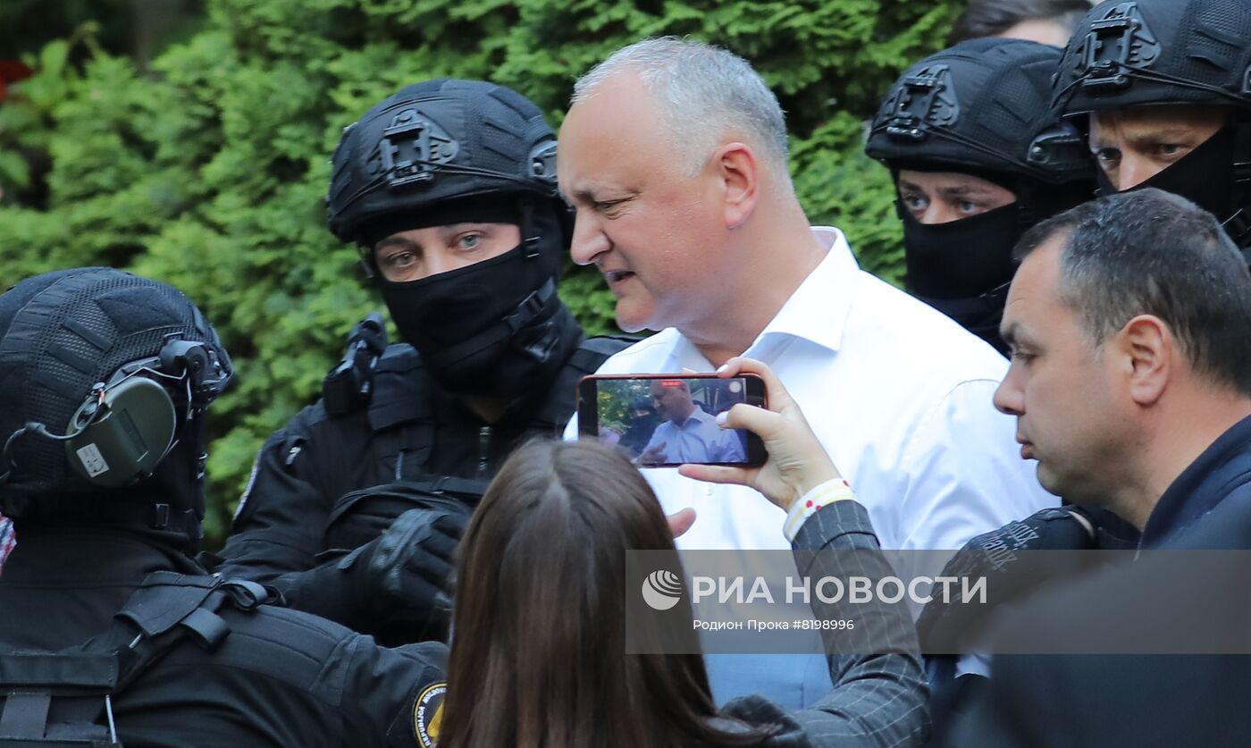 Экс-президент Молдавии И. Додон задержан